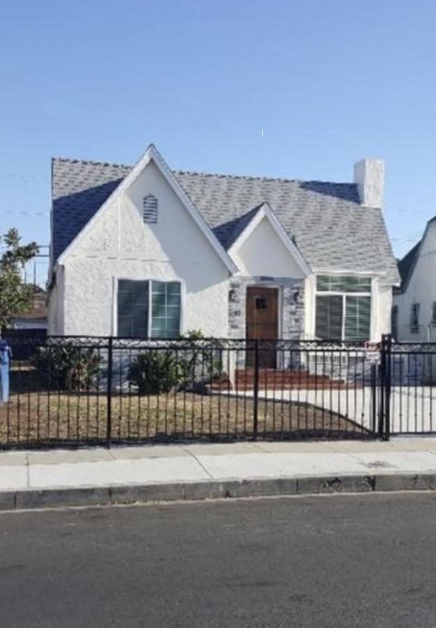Gated Contemporary 3 Bedroom - 2 Bathroom Home In South La Plus Parking Los Angeles Exteriér fotografie